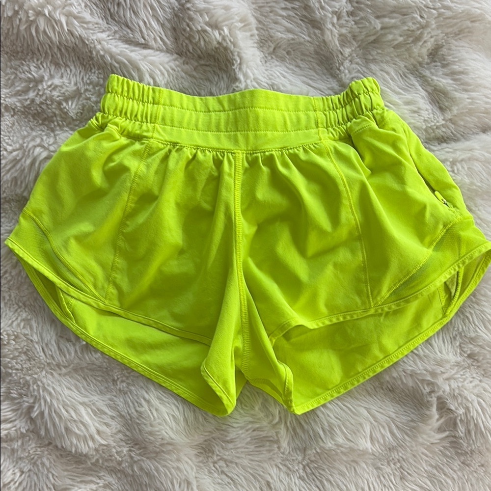 Lululemon Athletica Yellow Hotty Hot Low-Rise Lined Shorts 2.5”
